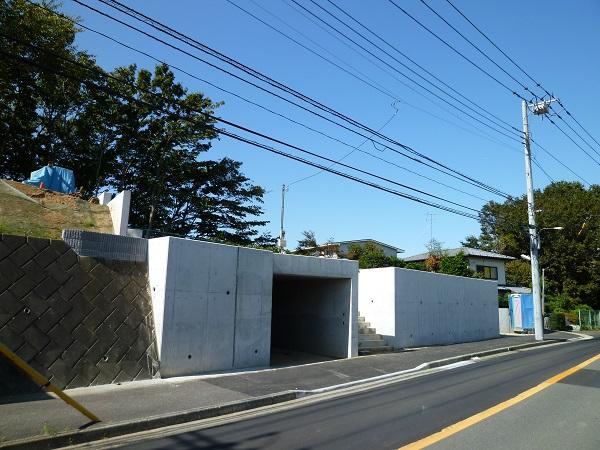 Local photos, including front road. Local appearance (it has completed construction cases available! )