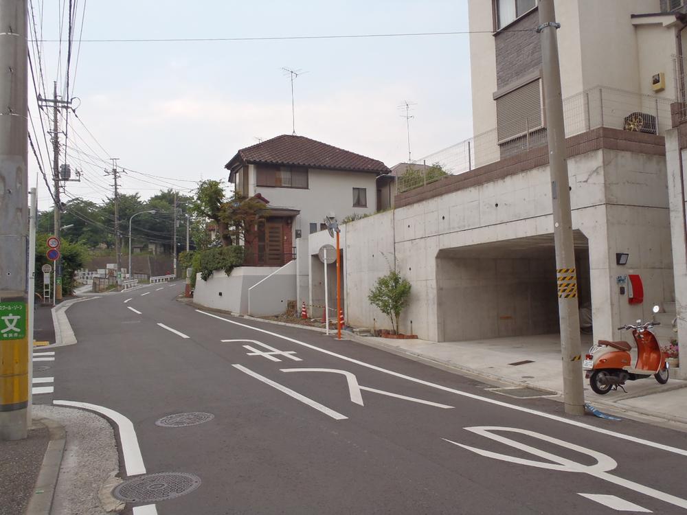 Local photos, including front road. Local (July 2013) Shooting