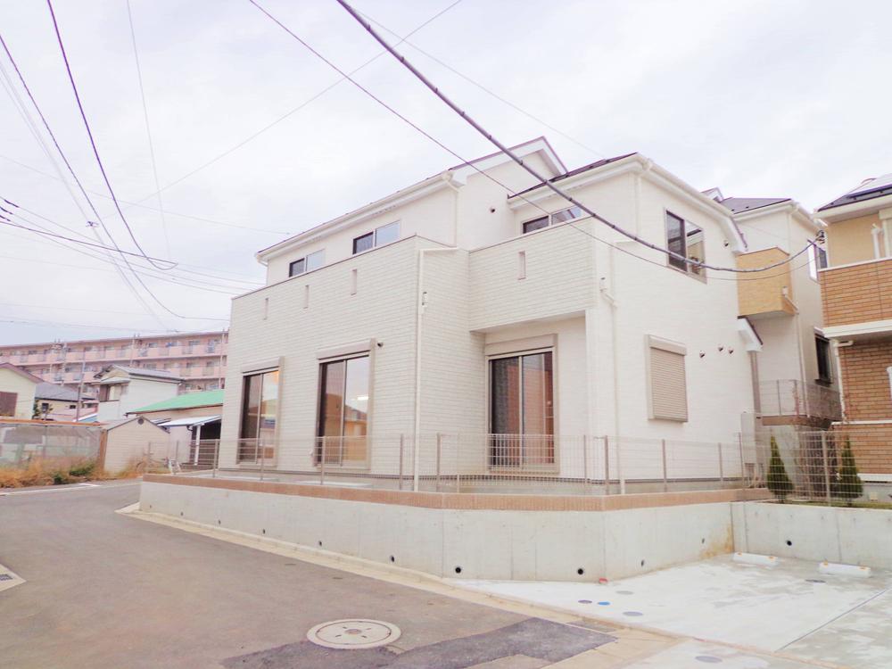 Local appearance photo. Imposing complete preview, End of the year is possible tenants.  ■ Year residents support campaign ■ Get the home appliances 300,000 yen worth to your buyer! ! Local (11 May 2013) Shooting