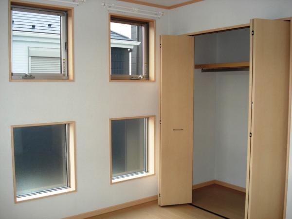 Same specifications photos (Other introspection)