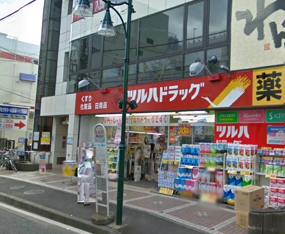 Drug store. Tsuruha 262m to drag Zhongshan shop