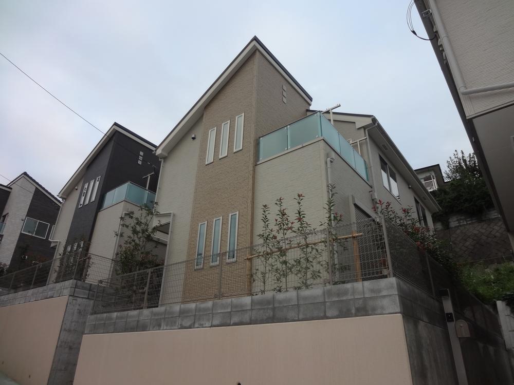 Local appearance photo