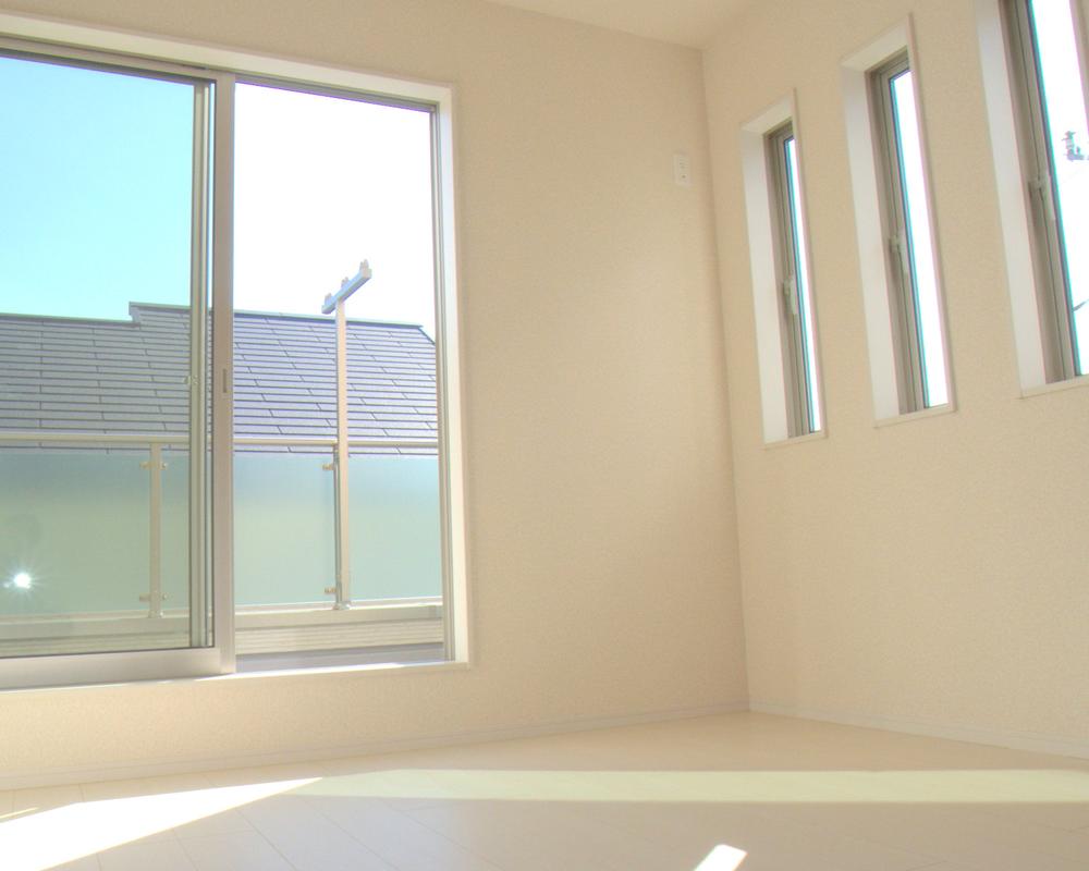 Non-living room. Good of the room per yang