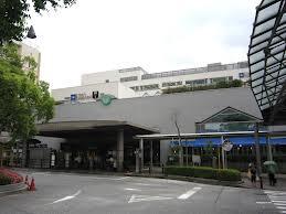 station. Tokyu Denentoshi "Aobadai" station up to 3300m Denentoshi express & local express stop station. There are a lot of commercial facilities were, including the "Tokyu Square", Terminal is a station.