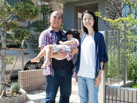 "Saturday and Sunday, Even play with my daughter and watering in the garden, It is one of the fun. "