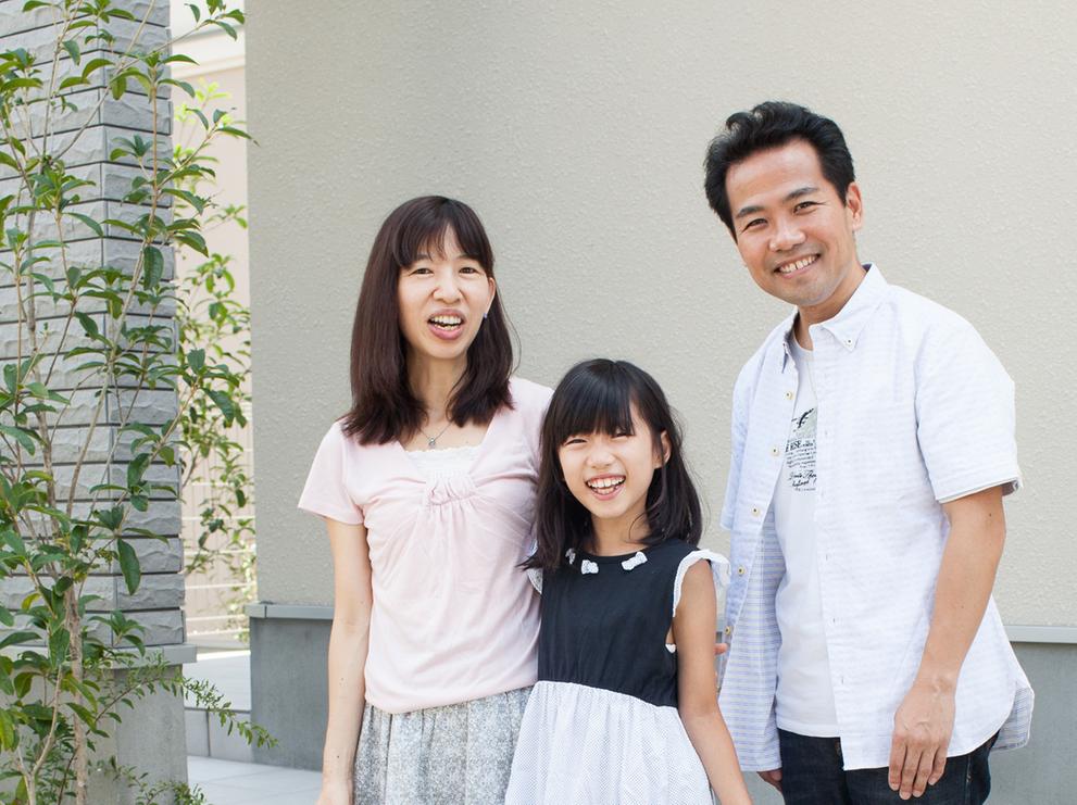 "The play with my daughter in the garden is one of the holiday of fun." ※ Interview subjects will be the purchaser of all 25 stage.