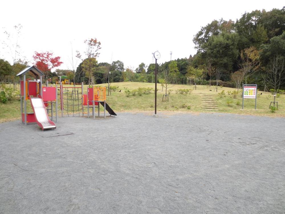 park. Playground of 650m small children to Genkai Field park   Thank parking.