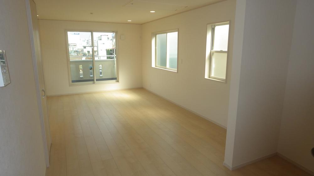 Living. Room (August 2013) Shooting