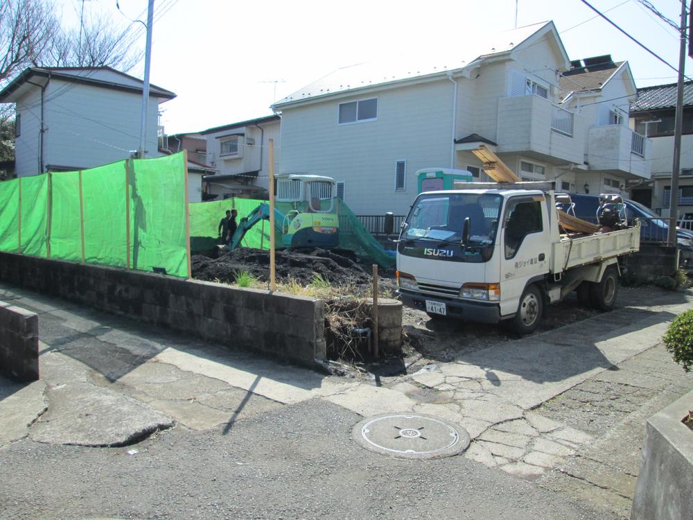 Local appearance photo. Local (March 2013) Shooting