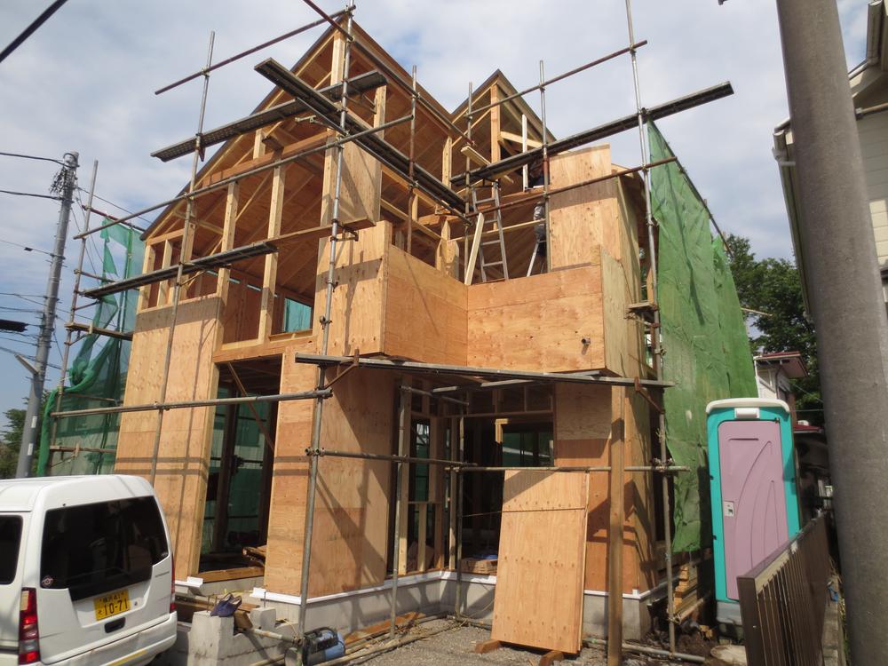 Local appearance photo. Local (April 2013) Shooting