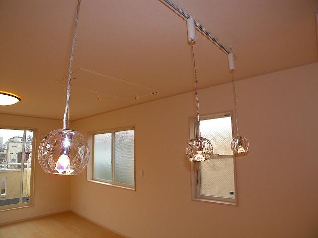 Living. Indoor (11 May 2013) Shooting