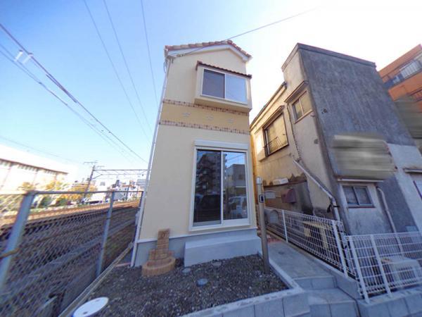 Local appearance photo