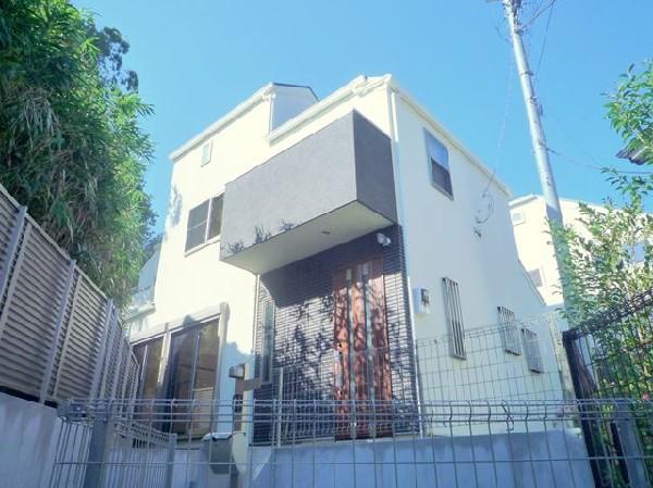 Local appearance photo. South-facing sunny