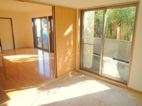 Non-living room. Room Japanese and LDK other than