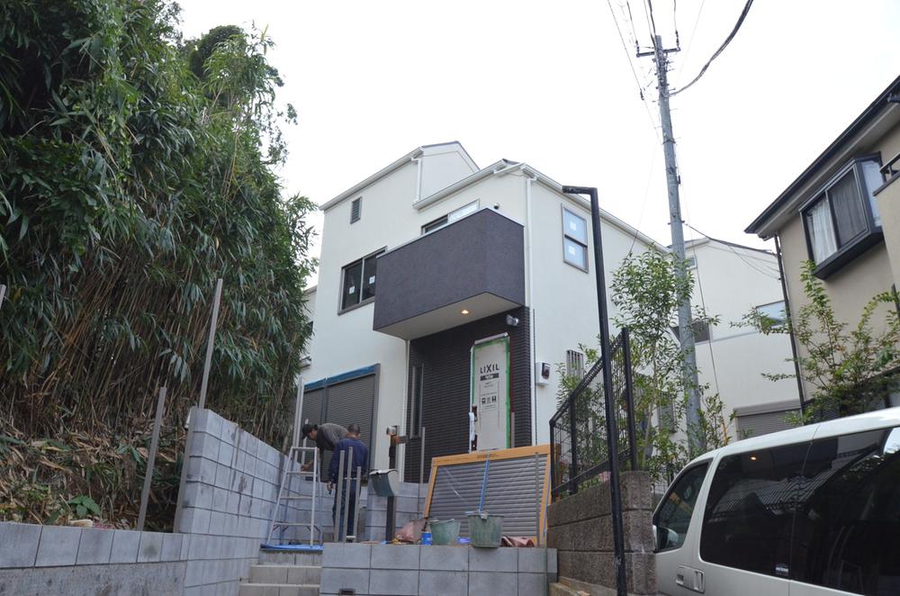 Local appearance photo. Local (11 May 2013) Shooting 8 Building