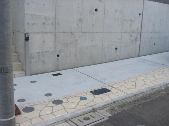 Parking lot. Local (11 May 2013) Shooting