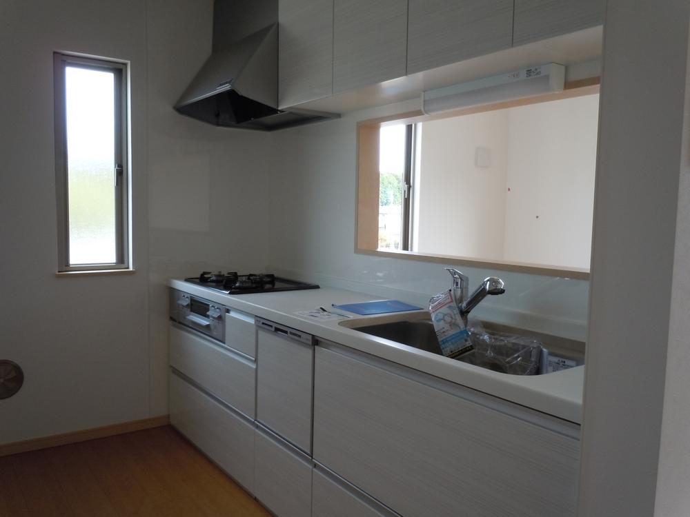 Kitchen. H Building Indoor (October 8, 2013) Shooting