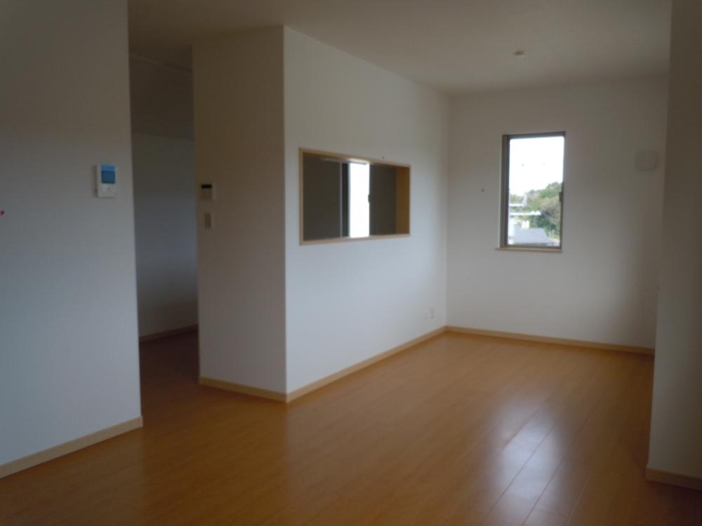 Living. H Building Indoor (October 8, 2013) Shooting