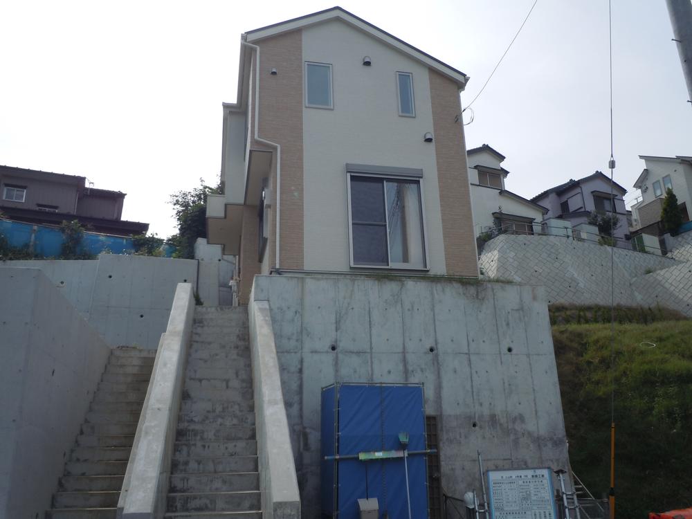 Local appearance photo. H Building Local (October 8, 2013) Shooting