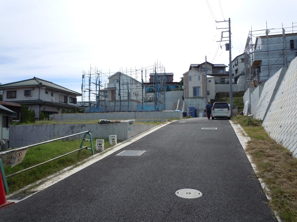 Local photos, including front road. Panoramic view Local (October 8, 2013) Shooting