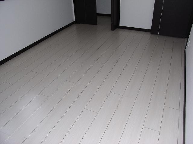 Non-living room. D Building (2013 December 16) shooting