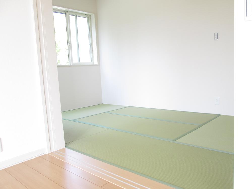 Non-living room. Bright Japanese-style room