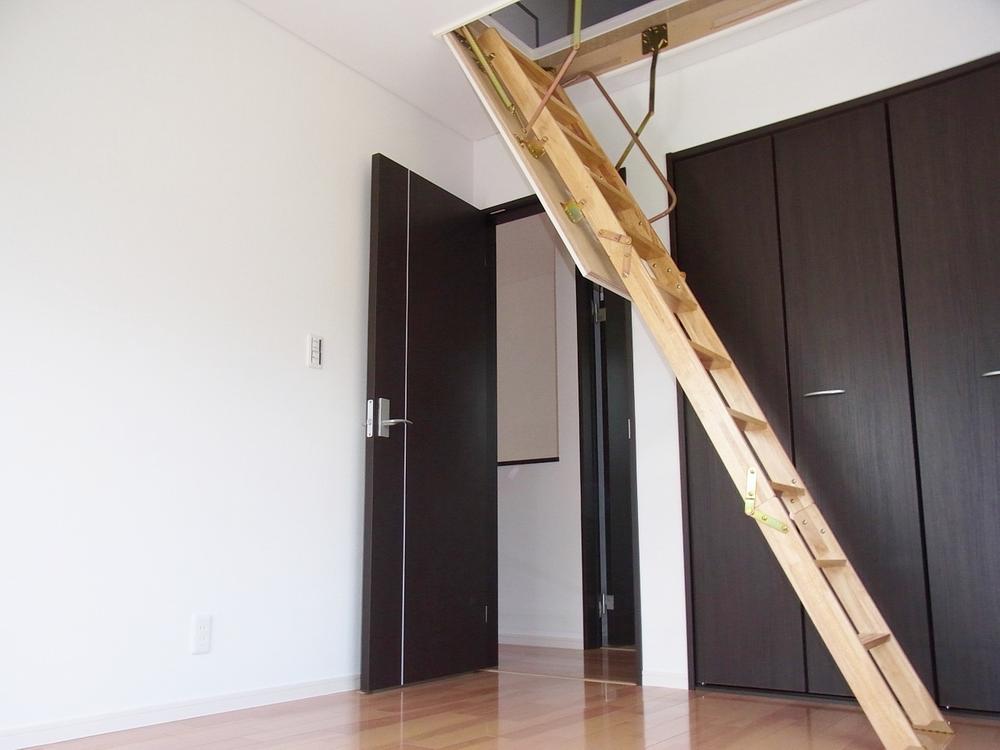 Non-living room. Indoor (July 2013) Shooting