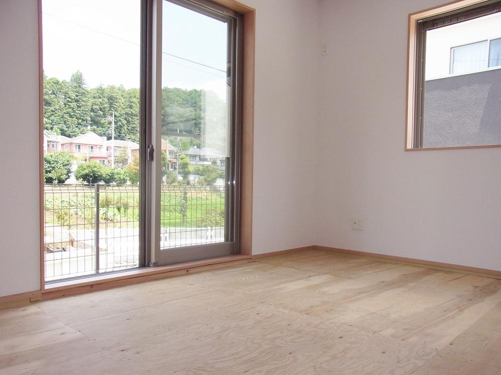 Non-living room. Indoor (July 2013) Shooting