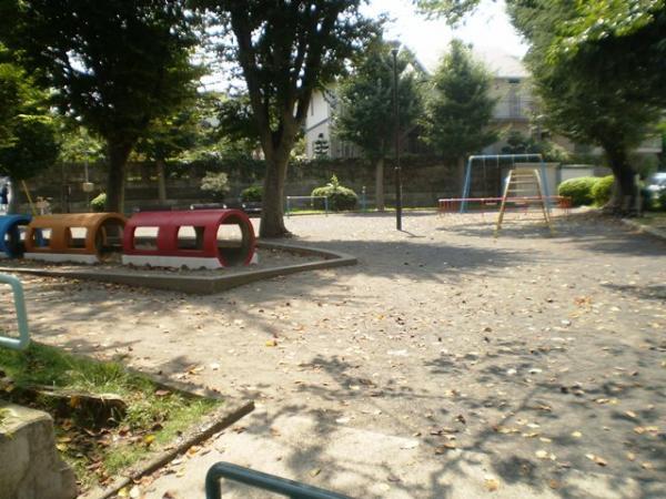 park. 30m to Ushiroya park