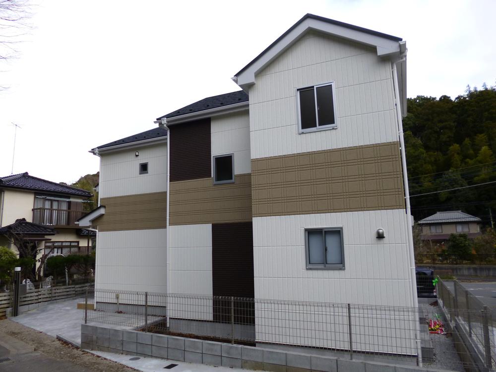 Local appearance photo