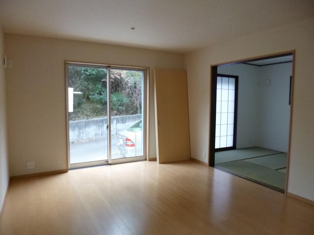 Living. South-facing bright living