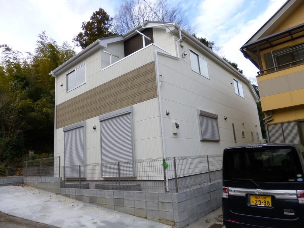 Local appearance photo