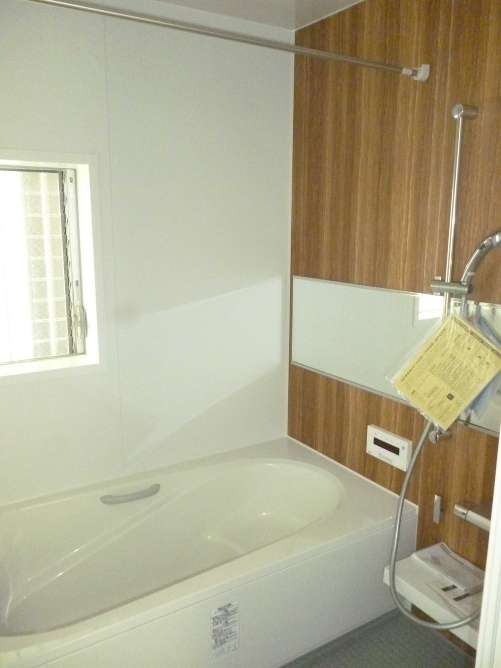 Bathroom. Indoor (09 May 2013) Shooting