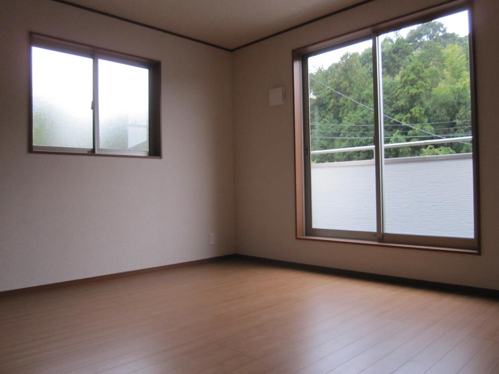 Non-living room. Western-style 8.5 Pledge