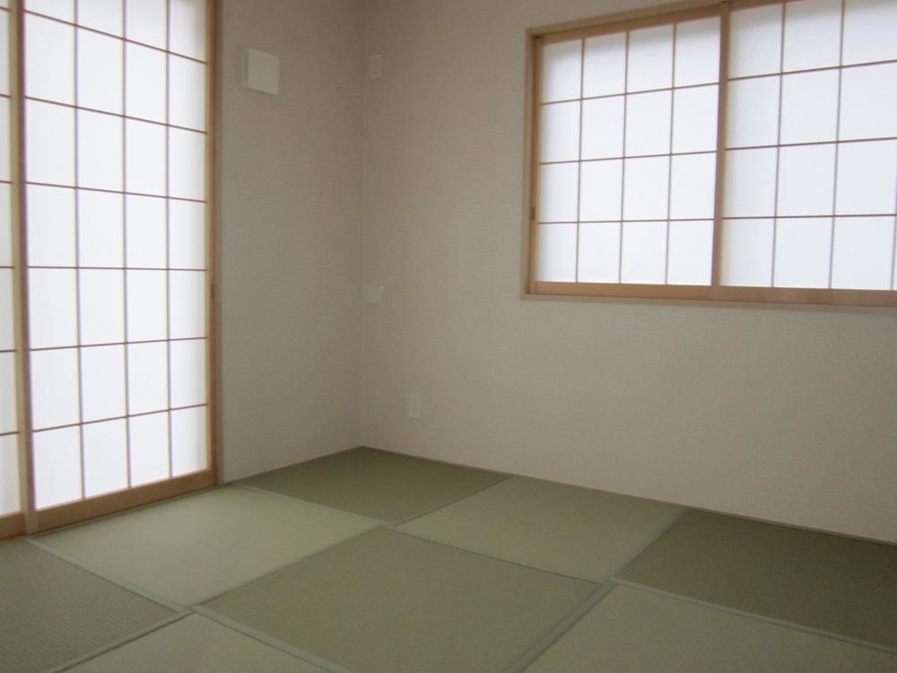 Non-living room. Japanese-style room 4.5 Pledge