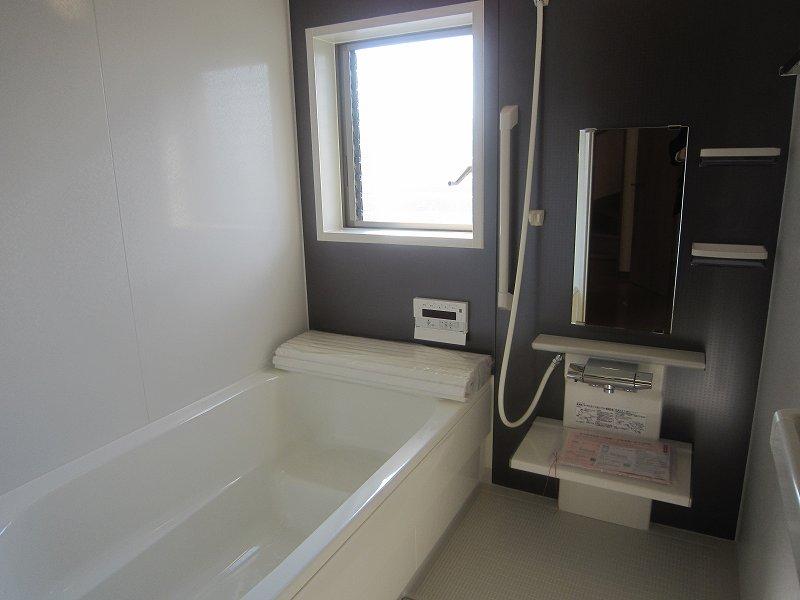 Same specifications photo (kitchen)