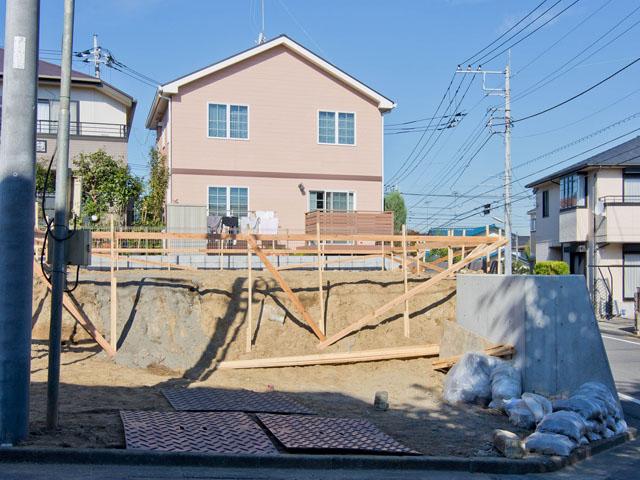 Local appearance photo. 2013 November 14 shooting 1 Building