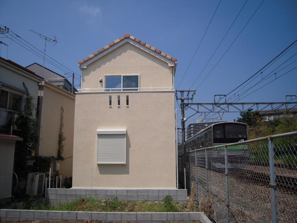 Rendering (appearance). Roof is Hiroshi tiled