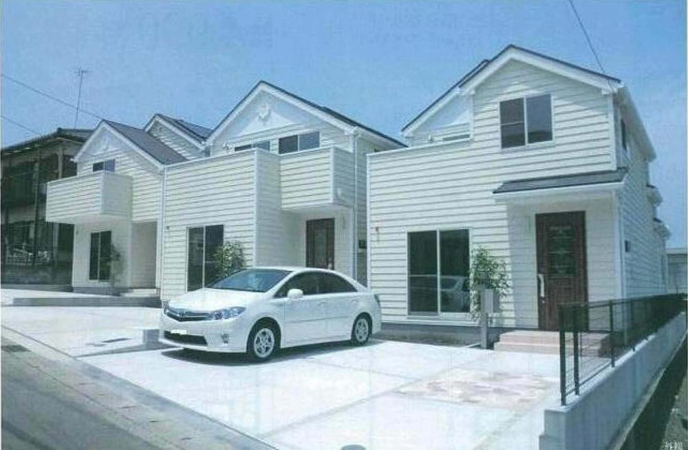 Local appearance photo. Local (11 May 2013) Shooting