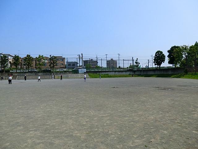park. When the park that can be used in the 80m garden feeling to Hakusan park is near, Children playground, Elimination of the lack of exercise, It is convenient to walk.