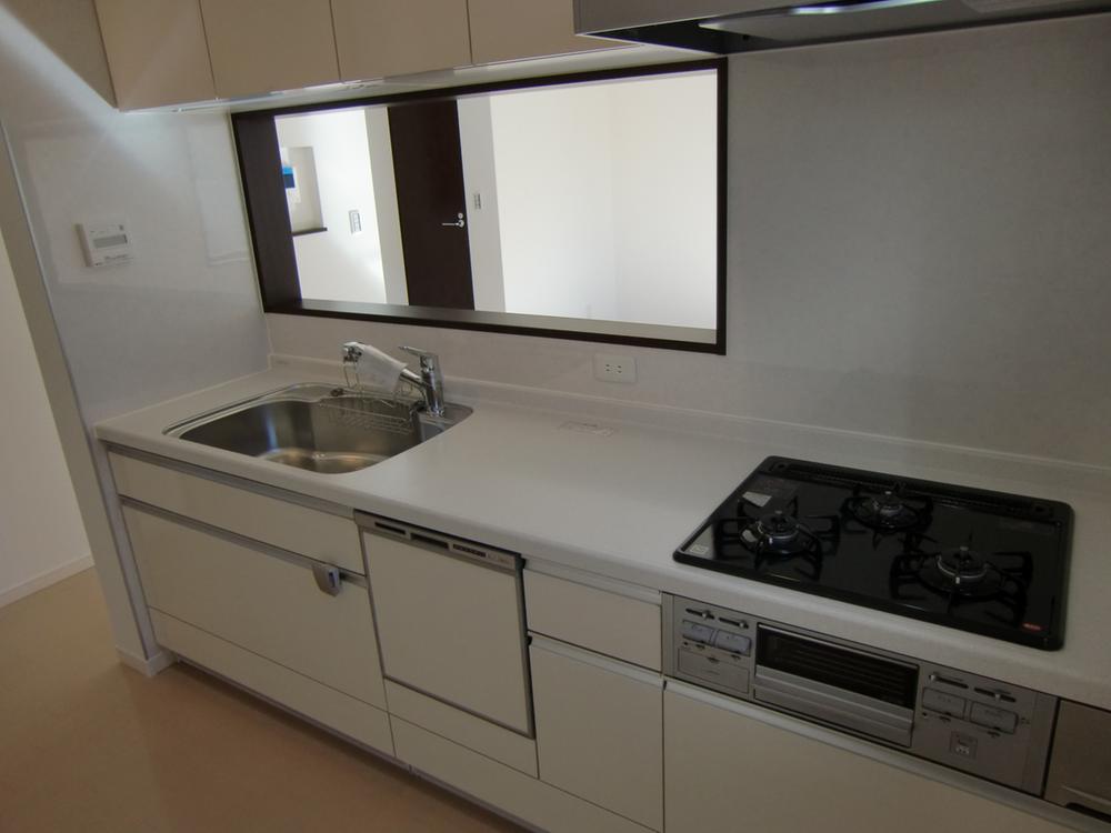 Kitchen. Indoor (September 2013) Shooting