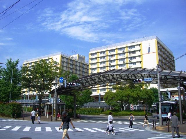station. 5000m Tokyu until aobadai station Denentoshi ・ Bus to aobadai station 18 minutes, This one in a circular line 4.