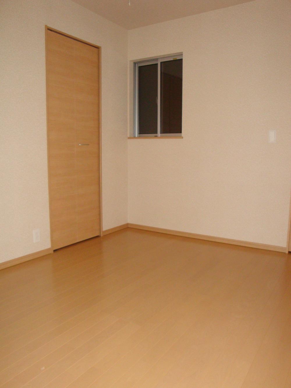 Non-living room. Indoor (November 25, 2013) Shooting