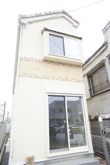 Local appearance photo. Building appearance