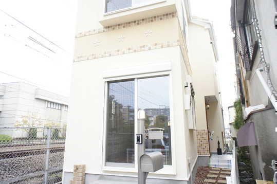 Local appearance photo. Building appearance