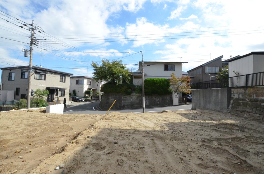 Local appearance photo. Environment favorable! Newly built single-family car space 2 cars! Local (10 May 2013) Shooting