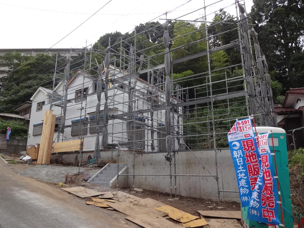 Local appearance photo. Local (10 May 2013) Shooting