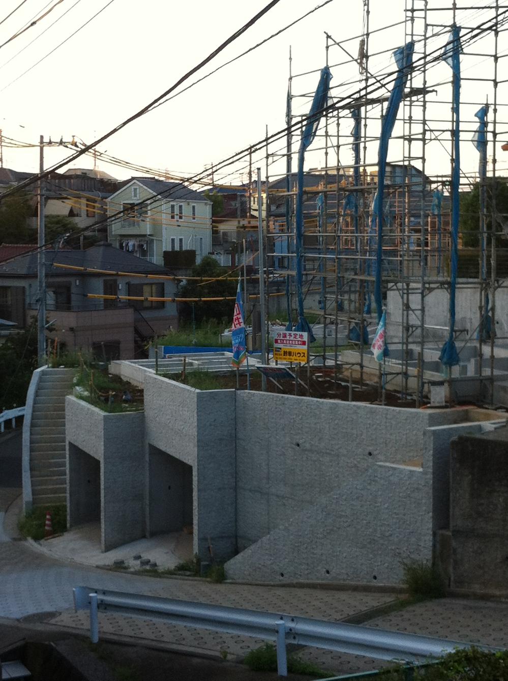 Local photos, including front road. Local (August 2013) Shooting