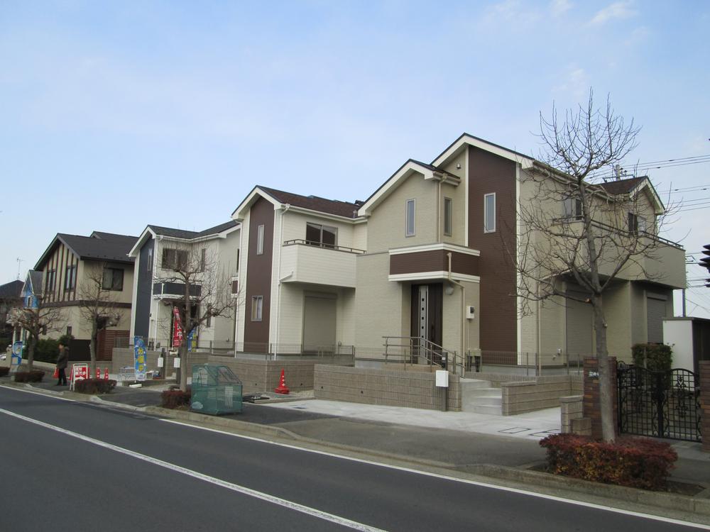 Same specifications photos (appearance). ( Building) same specification