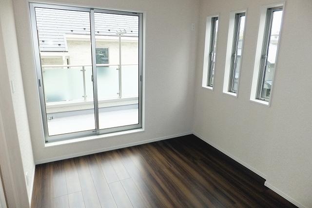 Non-living room. 5 Building room (October 21, 2013) Shooting